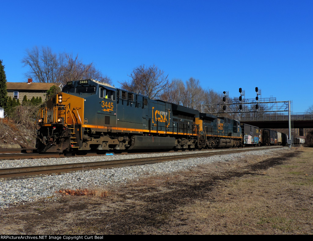 CSX 3445, 557